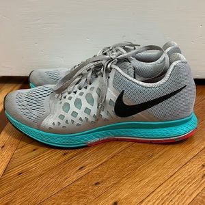 Women’s Nike Pegasus 31
